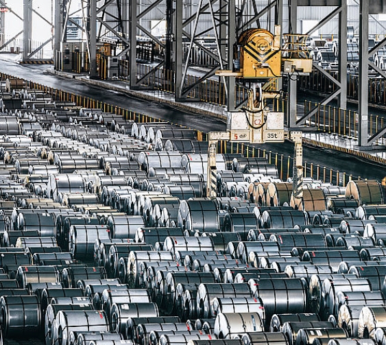 钢铁行业加速推进AI驱动的生产力重塑